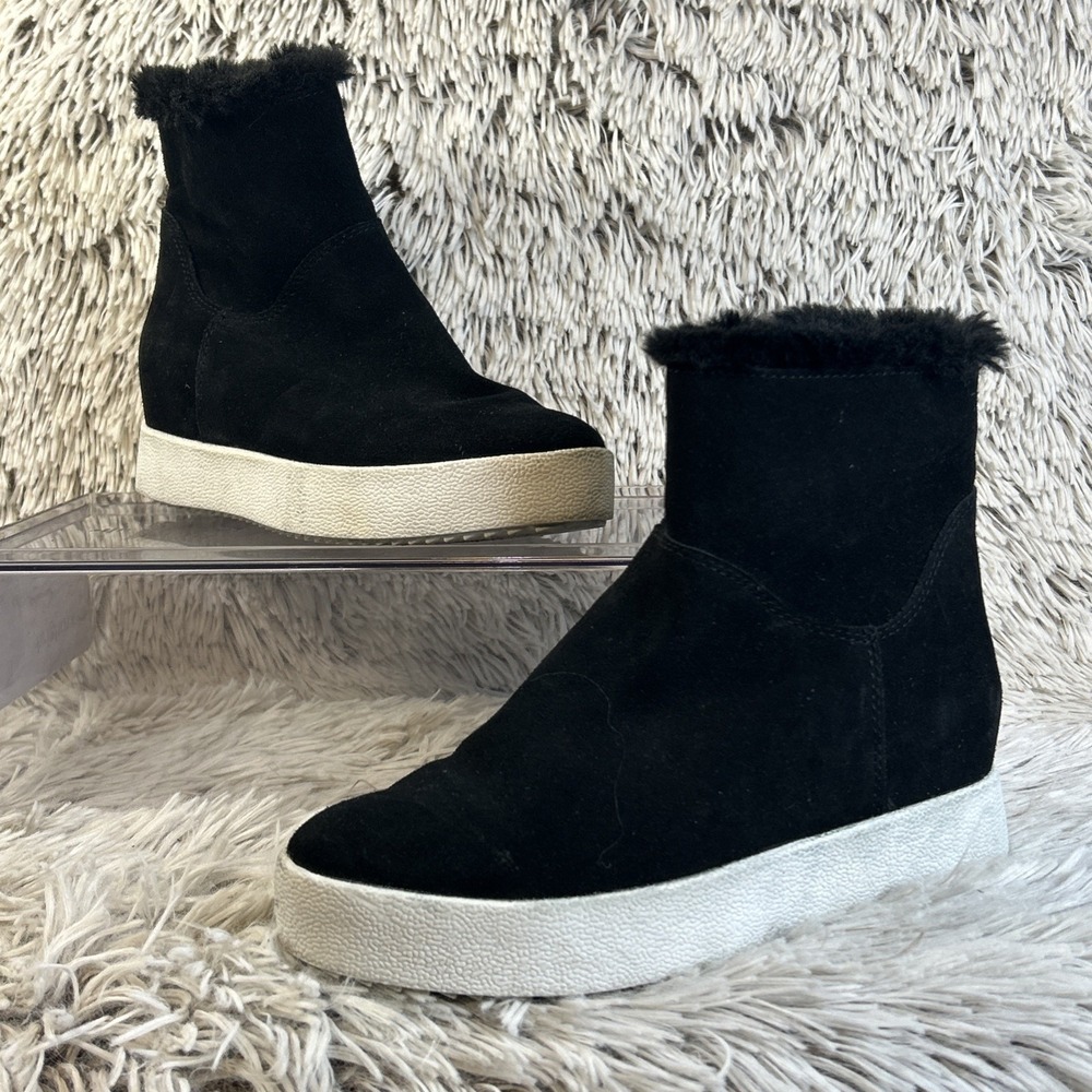 Blondo Waterproof Black Suede Leather Ankle Booties Faux Fur Lining Side Zip‎ 6